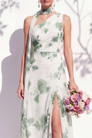 Laden Sie das Bild in den Galerie-Viewer, Einschultergrünes Blumenmuster A-Linie Brautjungfernkleid mit Schlitz