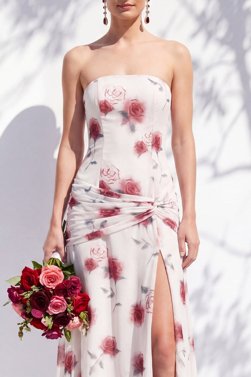 Laden Sie das Bild in den Galerie-Viewer, Trägerloses blaues Blumen-A-Linie Brautjungfernkleid mit Schlitz