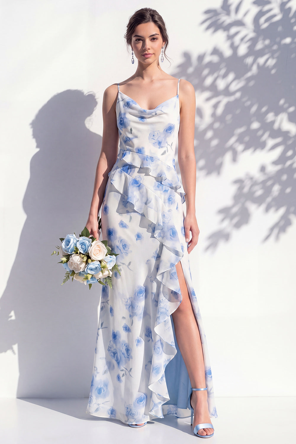 Blaues Blumen-Rüschen-A-Line-Brautjungfernkleid