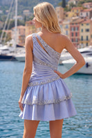 Laden Sie das Bild in den Galerie-Viewer, Graublaues Satin-A-Linien-Homecoming-Kleid mit einer Schulter und Perlenbesatz