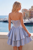 Laden Sie das Bild in den Galerie-Viewer, Satin A-Linie graublaues Sweetheart-Korsett mit Falten, niedliches Homecoming-Kleid mit Perlen