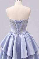 Laden Sie das Bild in den Galerie-Viewer, Satin A-Linie graublaues Sweetheart-Korsett mit Falten, niedliches Homecoming-Kleid mit Perlen