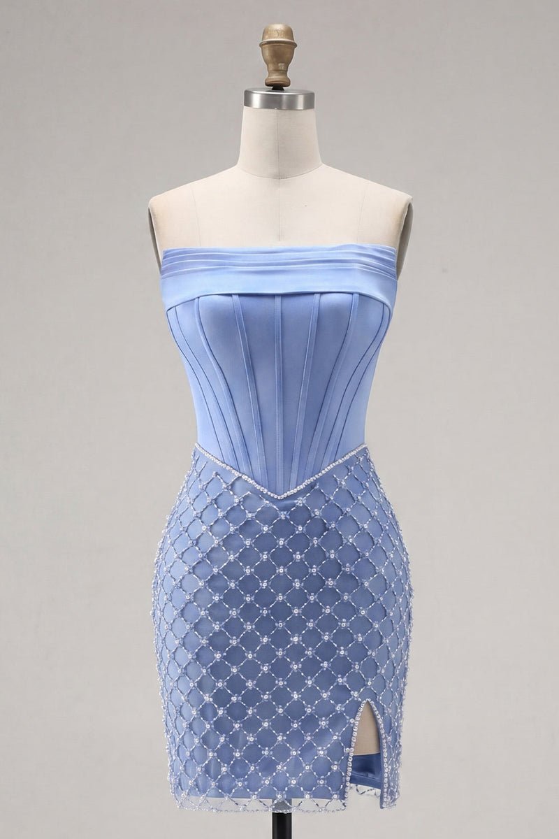 Laden Sie das Bild in den Galerie-Viewer, Satin-trägerloses blaues Korsett-Bodycon-Homecoming-Kleid mit Perlenmuster und Schlitz