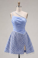 Laden Sie das Bild in den Galerie-Viewer, Blaues, einschulteriges Satin-A-Linien-Perlen-Homecoming-Kleid mit Schlitz