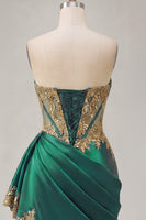 Laden Sie das Bild in den Galerie-Viewer, Dunkelgrünes Satin-Sweetheart, geraffte Pailletten, transparentes Korsett-Homecoming-Kleid mit Schärpe
