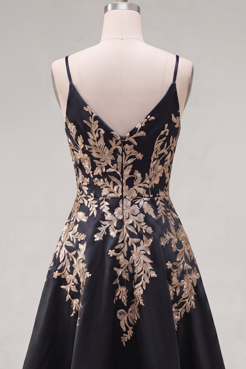 Laden Sie das Bild in den Galerie-Viewer, A-Linie schwarzes Satin-Pailletten-Asymmetrisches Homecoming-Kleid