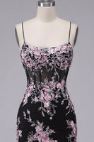 Laden Sie das Bild in den Galerie-Viewer, Schwarze Pink Flower Bodycon transparentes Korsett-Homecoming-Kleid