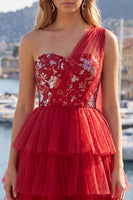 Laden Sie das Bild in den Galerie-Viewer, Blumiges rotes Einschulter-A-Linie kurzes Homecoming-Kleid mit Rüschen