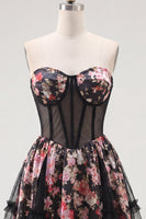 Laden Sie das Bild in den Galerie-Viewer, Schwarze Pink Blume A-Linie Trägerloses Korsett Kurzes Homecoming-Kleid