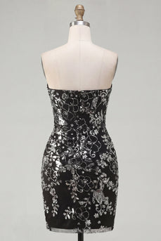 Glitzerndes schwarzes, gerafftes, blumiges, enges kurzes, trägerloses Homecoming-Kleid mit Pailletten