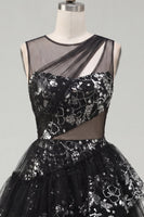 Laden Sie das Bild in den Galerie-Viewer, Blumiges glitzerndes schwarzes Schlüsselloch A-Linie Pailletten-Kurzes Homecoming-Kleid