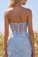 Laden Sie das Bild in den Galerie-Viewer, Blumiges, glitzerndes blaues Korsett, enges, kurzes, trägerloses Homecoming-Kleid mit Perlen