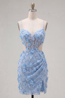 Laden Sie das Bild in den Galerie-Viewer, Blumiges glitzerndes blaues Korsett, kurz perlenbesetztes Homecoming-Kleid mit Schnitt