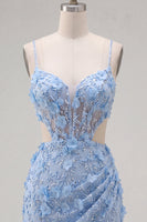Laden Sie das Bild in den Galerie-Viewer, Blumiges glitzerndes blaues Korsett, kurz perlenbesetztes Homecoming-Kleid mit Schnitt