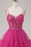 Laden Sie das Bild in den Galerie-Viewer, Glitzerndes Fuchsia A Line geblümtes Korsett, kurzes Korsett, Spaghetti-Träger, Homecoming-Kleid