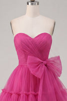Laden Sie das Bild in den Galerie-Viewer, Fuchsia A Line Sweetheart gerafftes kurzes Homecoming-Kleid mit Schleife