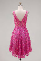Laden Sie das Bild in den Galerie-Viewer, Glitzerndes Fuchsiafarbenes Perlenbesetztes High-Low-A-Linie Homecoming-Kleid