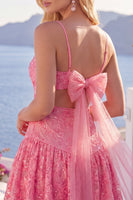 Laden Sie das Bild in den Galerie-Viewer, Knallpinkes A-Linie Spaghetti-Träger Blumen Kurzes Abendkleid mit Schleife