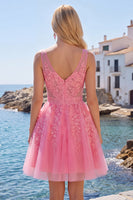 Laden Sie das Bild in den Galerie-Viewer, A-Linie Knallpinkes Blumiges V-Ausschnitt Tüll Kurzes Abendkleid