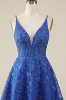 Laden Sie das Bild in den Galerie-Viewer, A-Line Königsblaues Kurzes Abendkleid mit Perlenbesatz und Spaghettiträgern