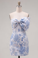 Laden Sie das Bild in den Galerie-Viewer, Blaues Jacquard Sweetheart Bodycon Blumen Kurzes Abendkleid mit Schleife