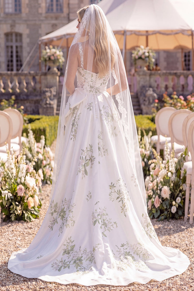 Laden Sie das Bild in den Galerie-Viewer, Weiß-grüner Blumen-Sweep-Zug A-Linie Perlen-Strand-Hochzeitskleid mit Schleiern