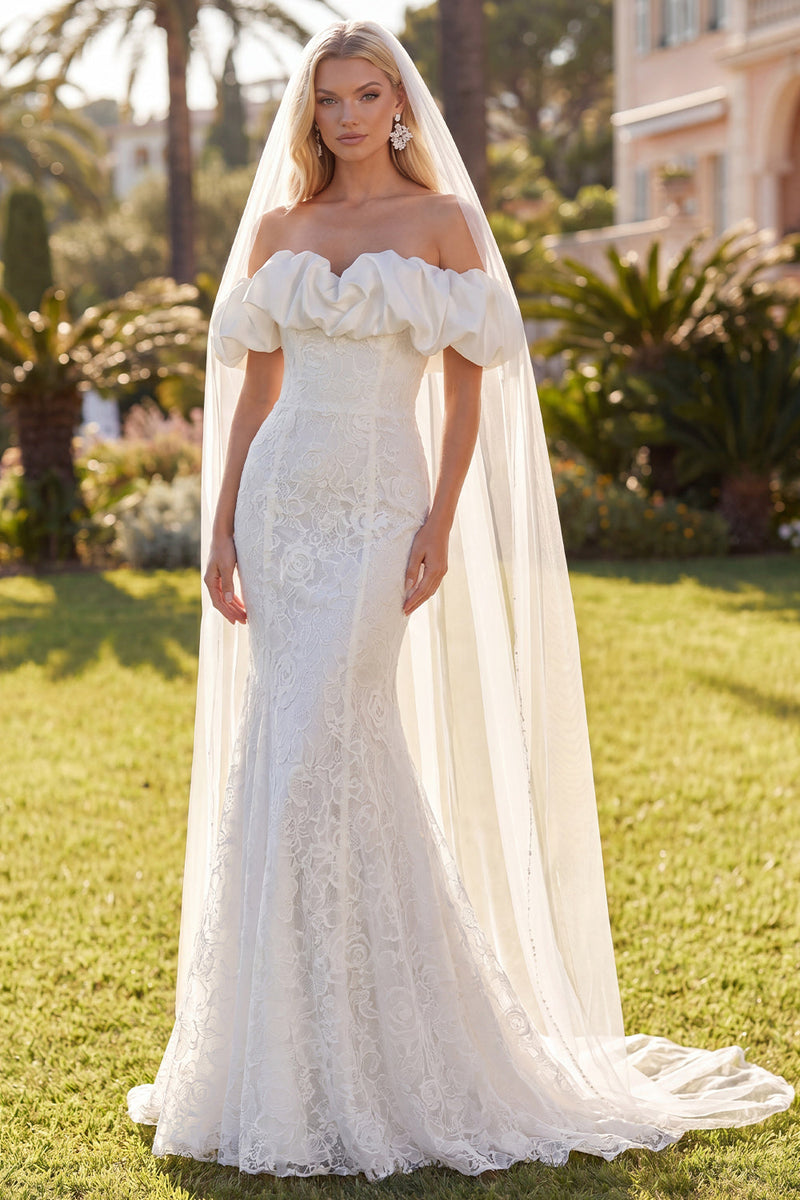 Laden Sie das Bild in den Galerie-Viewer, Weißes Meerjungfrauen-Floral-Spitzen-Sweep-Zug Boho-Hochzeitskleid mit Schleiern
