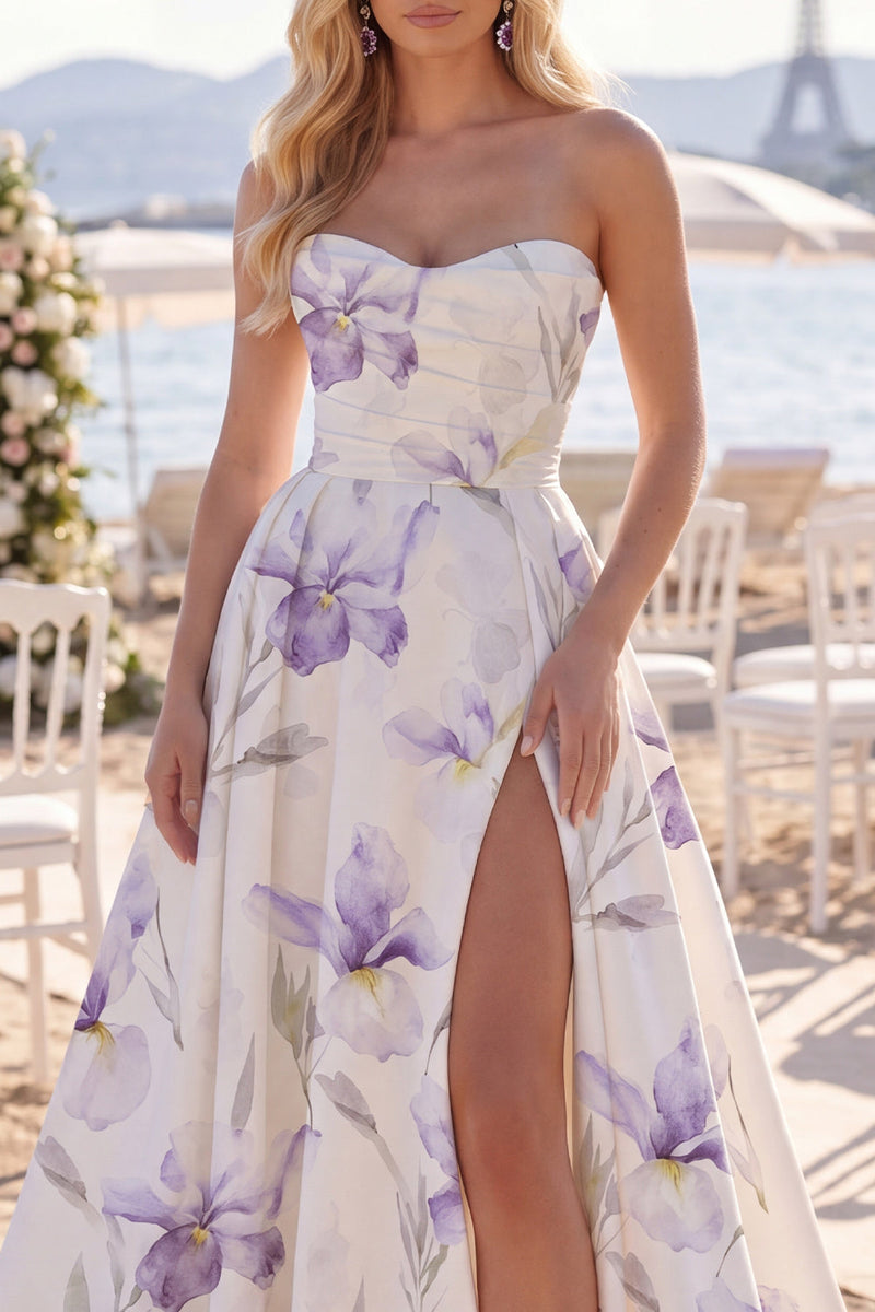 Laden Sie das Bild in den Galerie-Viewer, White Purple Flower A-Linie geraffte Sweep Sleep Strand-Hochzeitskleid mit Schlitz