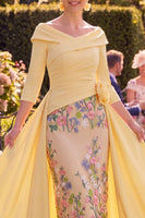 Laden Sie das Bild in den Galerie-Viewer, Gelber Blumen-Bodycon mit gerafftem langen Mutter-der-Braut-Kleid mit 3/4-Ärmeln