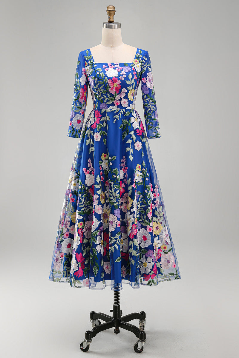 Laden Sie das Bild in den Galerie-Viewer, Königsblaues A-Linien-Quadrathals-Floral-Midi-Mutter-der-Braut-Kleid