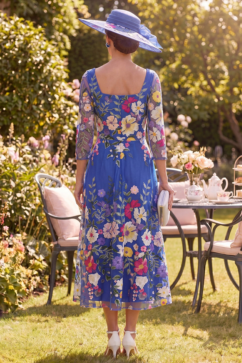 Laden Sie das Bild in den Galerie-Viewer, Königsblaues A-Linien-Quadrathals-Floral-Midi-Mutter-der-Braut-Kleid