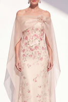 Laden Sie das Bild in den Galerie-Viewer, Aprikosen-Trägerloses Blumen-Meerjungfrauen-Lange Mutter-der-Braut-Kleid mit Umhang