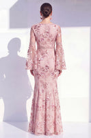 Laden Sie das Bild in den Galerie-Viewer, Blush-Meerjungfrauen-Rundhals-Langes Mutter-der-der-Braut-Kleid mit langen Ärmeln