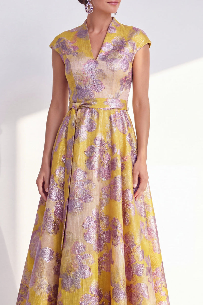 Laden Sie das Bild in den Galerie-Viewer, Marineblaues A-Linie-Blumenkleid mit V-Ausschnitt und langem Mutter-der-Braut-Kleid mit Mützenärmeln