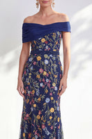 Laden Sie das Bild in den Galerie-Viewer, Grünes A-Linien-Off-the-shoulder Blumen-Langkleid Mutter der Braut