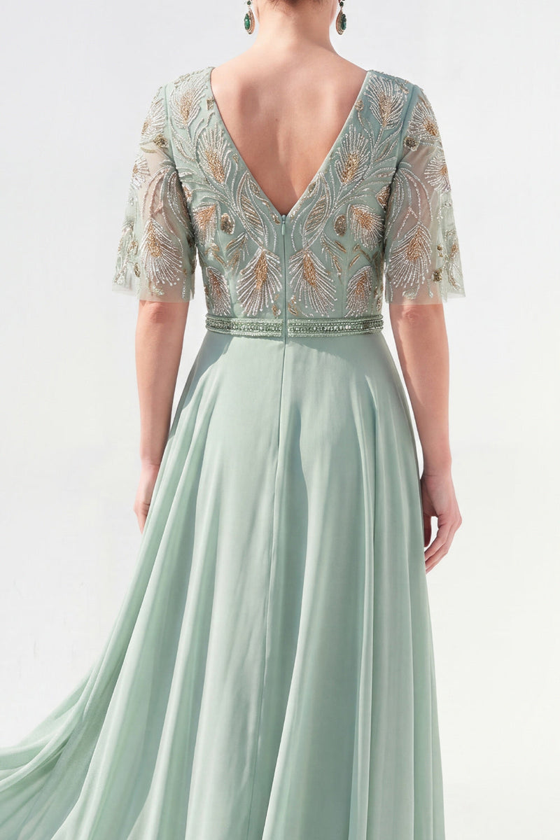 Laden Sie das Bild in den Galerie-Viewer, A-Linie grünes V-Ausschnitt-Chiffon-Chiffon-Kleidung mit langer Mutter der Braut und Perlenbesatz