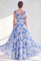 Laden Sie das Bild in den Galerie-Viewer, A-Linie Blauer V-Ausschnitt geblümtes Chiffon Lange Mutter-der-Braut-Kleid