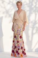 Laden Sie das Bild in den Galerie-Viewer, Meerjungfrau-Champagner-Floral-V-Ausschnitt-Langkleid der Mutter der Braut mit Umhangärmeln