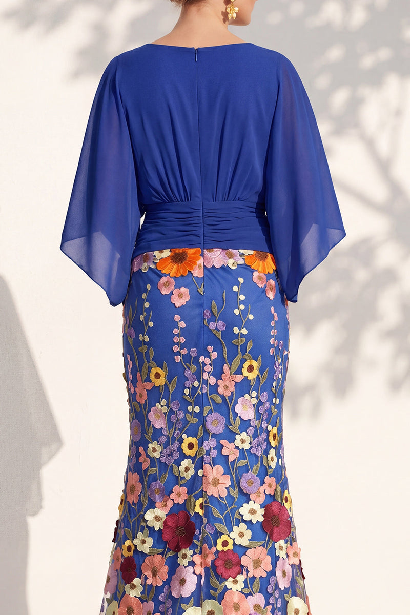 Laden Sie das Bild in den Galerie-Viewer, Meerjungfrau-Champagner-Floral-V-Ausschnitt-Langkleid der Mutter der Braut mit Umhangärmeln