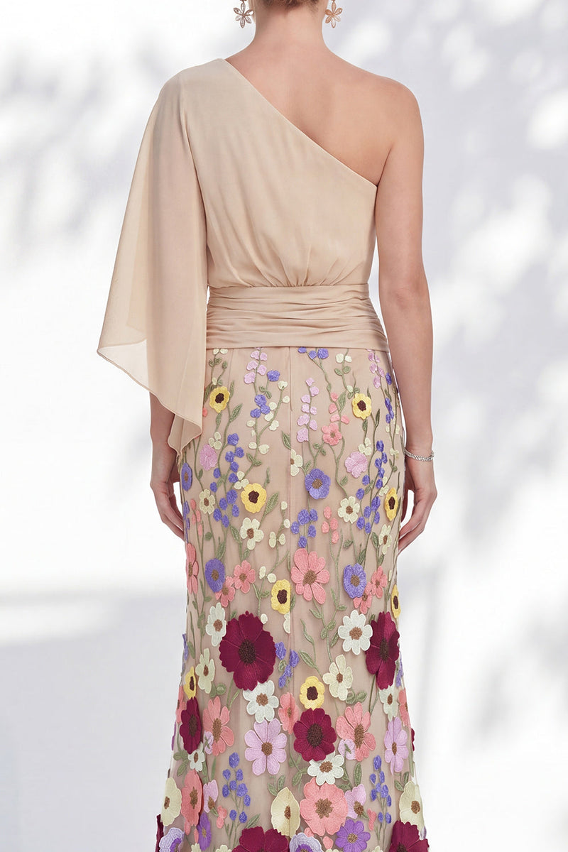 Laden Sie das Bild in den Galerie-Viewer, Einschulterlila Meerjungfrauen-Floral-Langkleid der Mutter der Braut mit Umhangärmeln