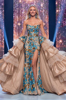 Laden Sie das Bild in den Galerie-Viewer, Glitzerndes blaues Meerjungfrauen Pailletten Trägerloses langes Pageant-Kleid mit Schärpe
