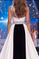 Laden Sie das Bild in den Galerie-Viewer, Schwarzes Weißes Meerjungfrauen Ballkleid mit einer Schulter und Schärpe