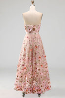 Laden Sie das Bild in den Galerie-Viewer, A-Linie Rosa Trägerloses Besticktes Midi-Blumenkleid