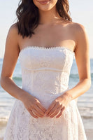 Laden Sie das Bild in den Galerie-Viewer, Trägerloses Ivory A Line Spitzen-Minikleid mit Perlen