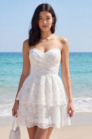 Laden Sie das Bild in den Galerie-Viewer, Sweetheart Floral A-Linie gestuftes kleines weißes Kleid