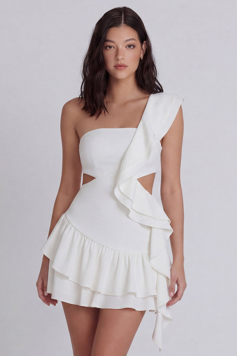 Laden Sie das Bild in den Galerie-Viewer, Ein Schulterschnitt mit einem linienförmigen kleinen weißen Kleid mit Rüschen