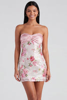 Laden Sie das Bild in den Galerie-Viewer, Hellrosa Bodycon, trägerloses Mini-Homecoming-Kleid mit Pailletten