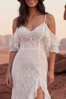 Laden Sie das Bild in den Galerie-Viewer, Kaltschulter-Spitzen-Elfenbein-Meerjungfrauen-Rüschen-Boho-Hochzeitskleid