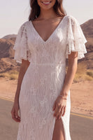 Laden Sie das Bild in den Galerie-Viewer, Spitzen-Elfenbein-Meerjungfrauen-Kurzarm-Boho-Hochzeitskleid