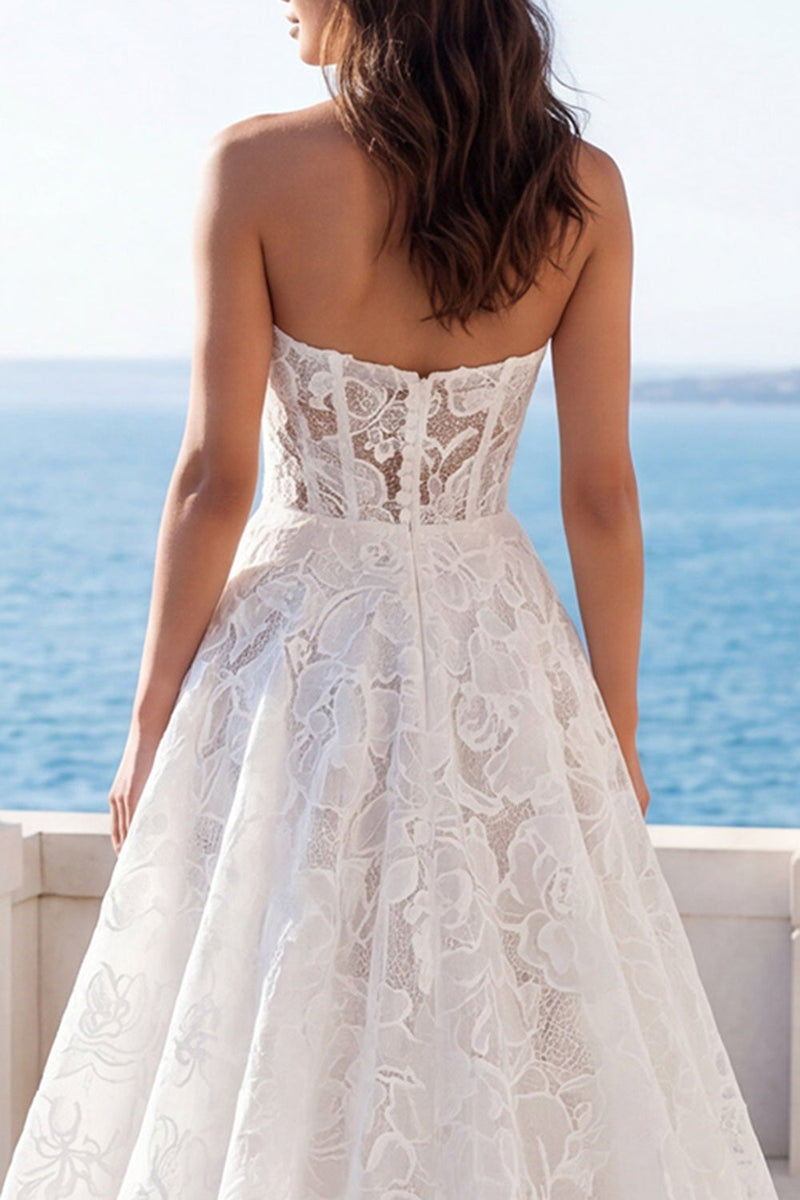 Laden Sie das Bild in den Galerie-Viewer, Trägerloses Blumenspitzen-A-Line-Hochzeitskleid